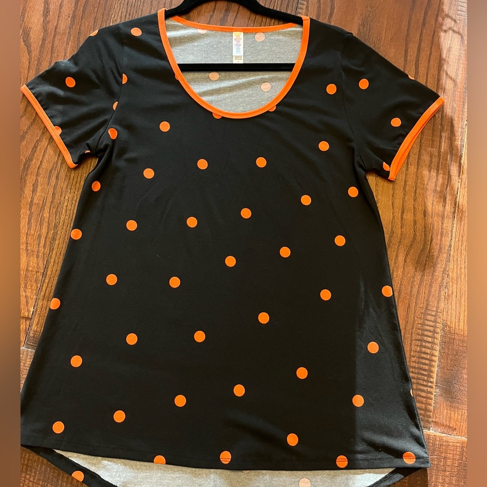 LuLaRoe small classic tee size small